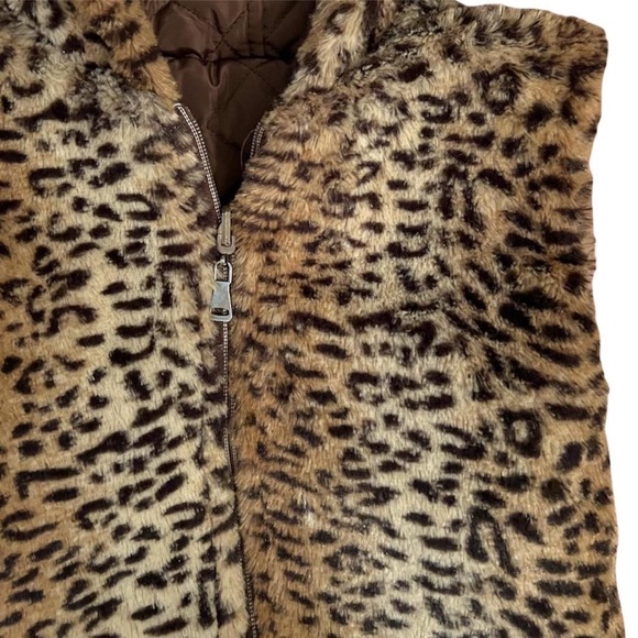 Reversible vest - Picture 3 of 4